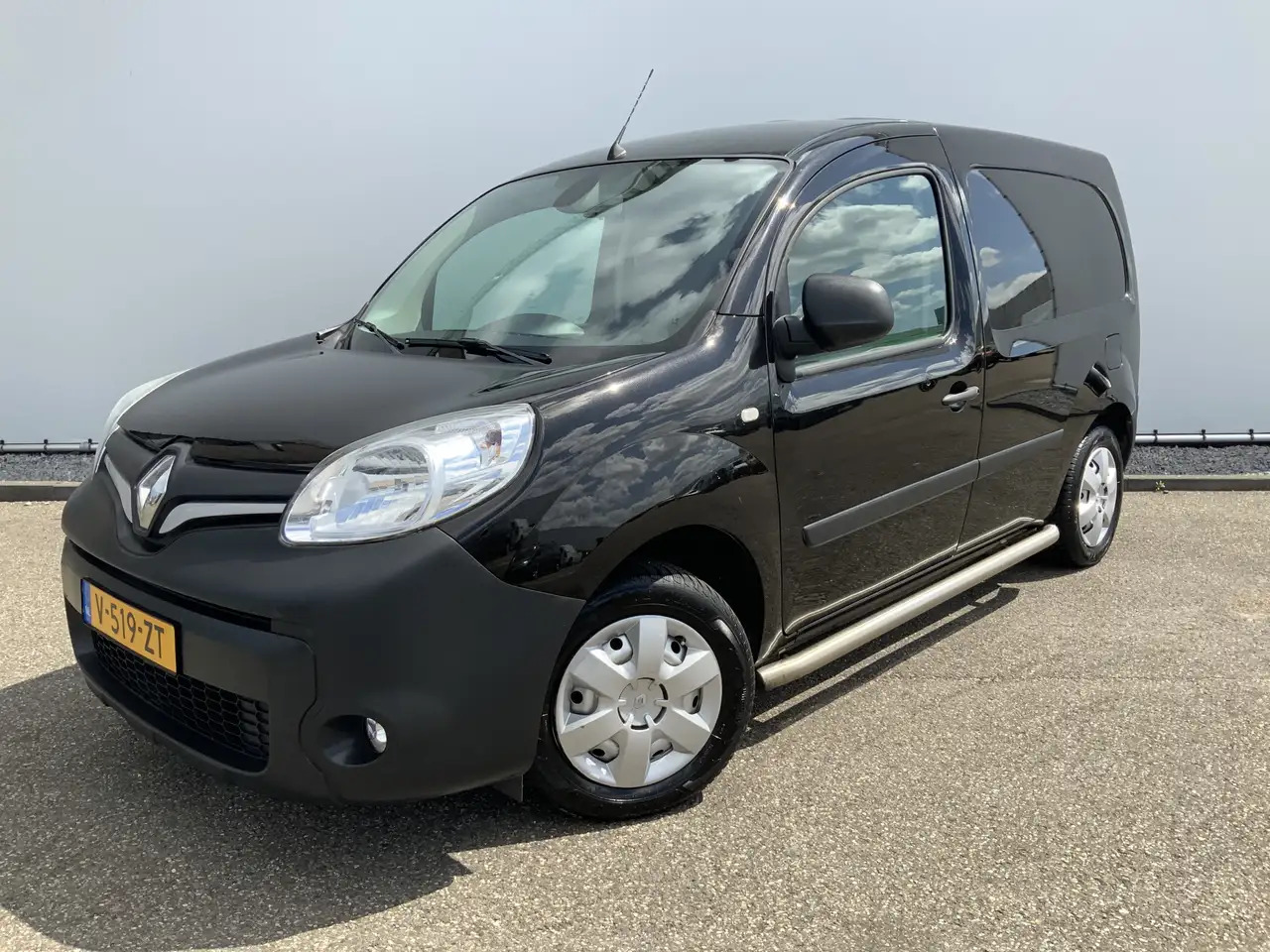 Renault Kangoo 1.5 dCi 90 Energy Comfort Plus .Sortimo Kasten Com - Malá dodávka, Komunálne/ Špeciálne stroje: obrázok 1 Renault Kangoo 1.5 dCi 90 Energy Comfort Plus .Sortimo Kasten Com - Malá dodávka, Komunálne/ Špeciálne stroje: obrázok 1