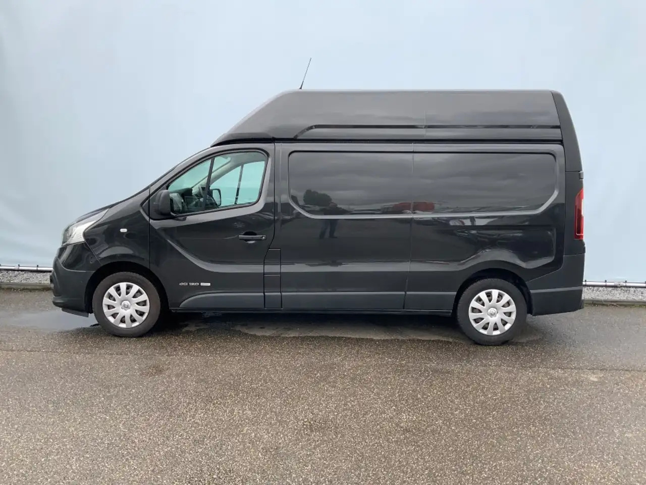 Renault Trafic 1.6 dCi T29 L2H2 Comfort Energy Airco Cruise 3 Zit - Furgon: obrázok 4 Renault Trafic 1.6 dCi T29 L2H2 Comfort Energy Airco Cruise 3 Zit - Furgon: obrázok 4