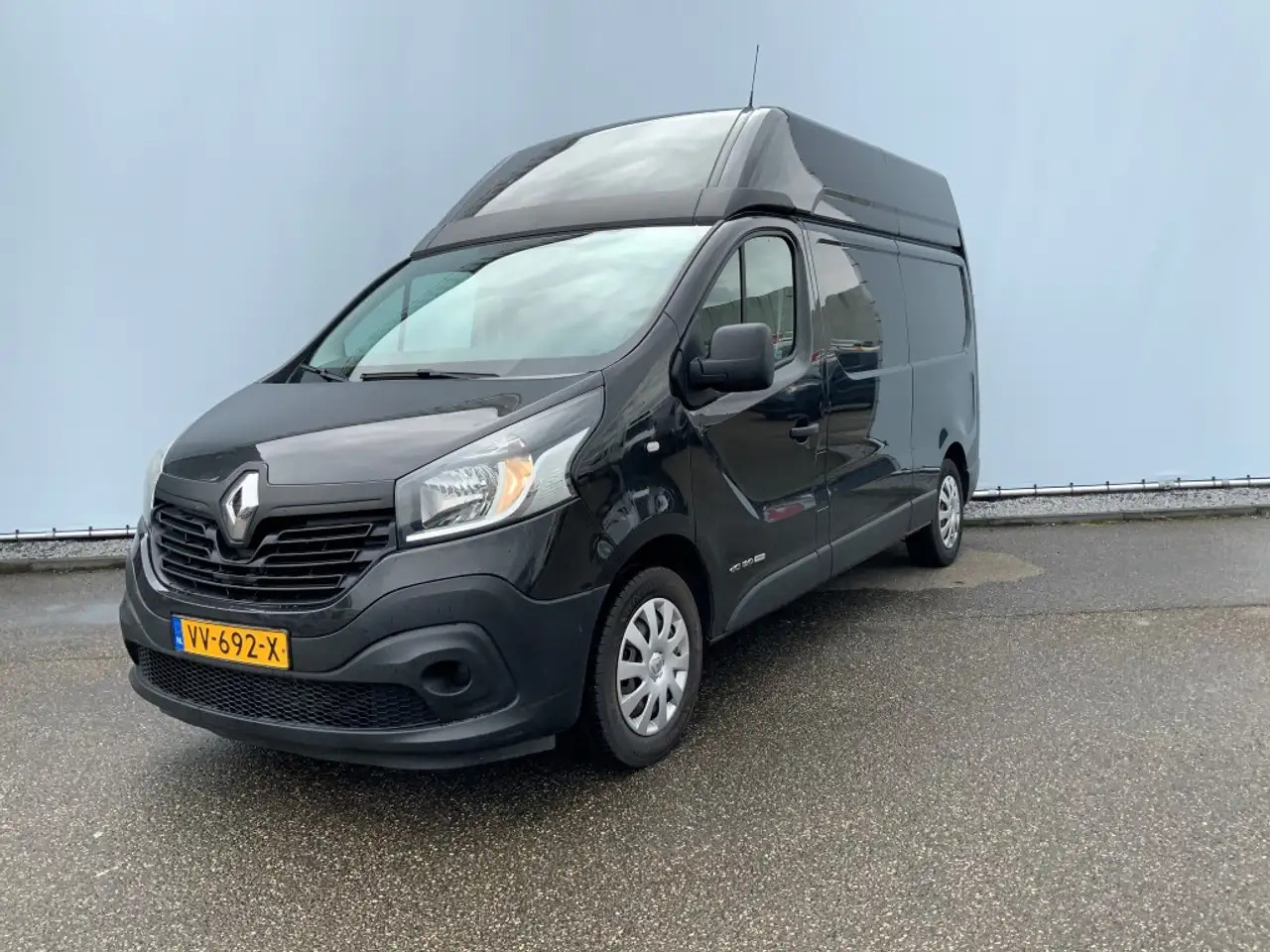 Renault Trafic 1.6 dCi T29 L2H2 Comfort Energy Airco Cruise 3 Zit - Furgon: obrázok 1 Renault Trafic 1.6 dCi T29 L2H2 Comfort Energy Airco Cruise 3 Zit - Furgon: obrázok 1