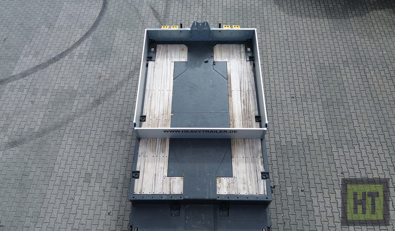 Faymonville MAX Trailer 4-Achs-Mega-Tele-Semi-niedrigbereift - Náves podvalník: obrázok 2 Faymonville MAX Trailer 4-Achs-Mega-Tele-Semi-niedrigbereift - Náves podvalník: obrázok 2