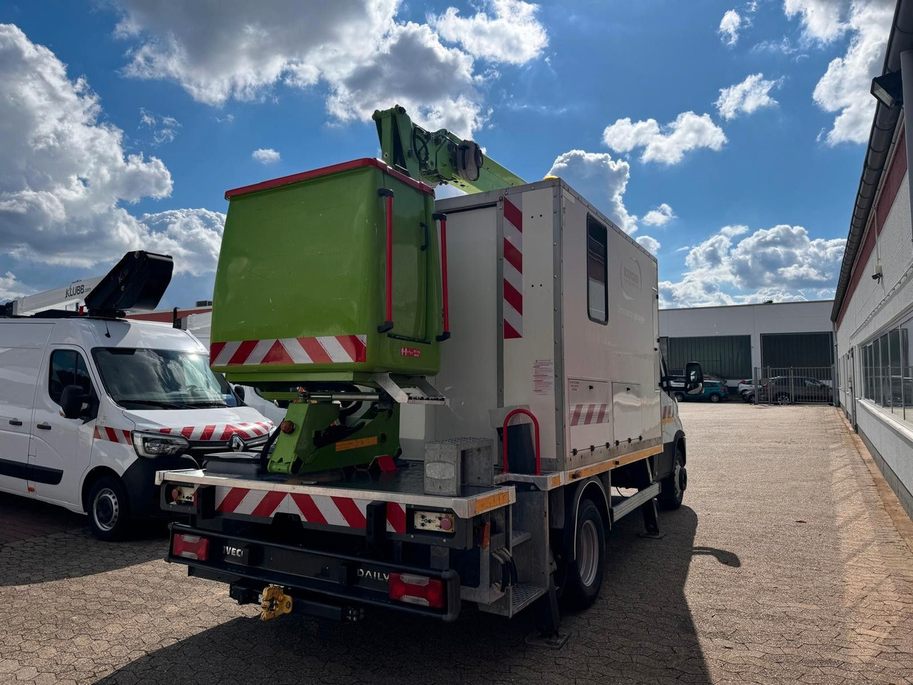 Iveco 70C18 Hubarbeitsbühne France Elevateur 172 CPL - Automobilová plošina: obrázok 5 Iveco 70C18 Hubarbeitsbühne France Elevateur 172 CPL - Automobilová plošina: obrázok 5