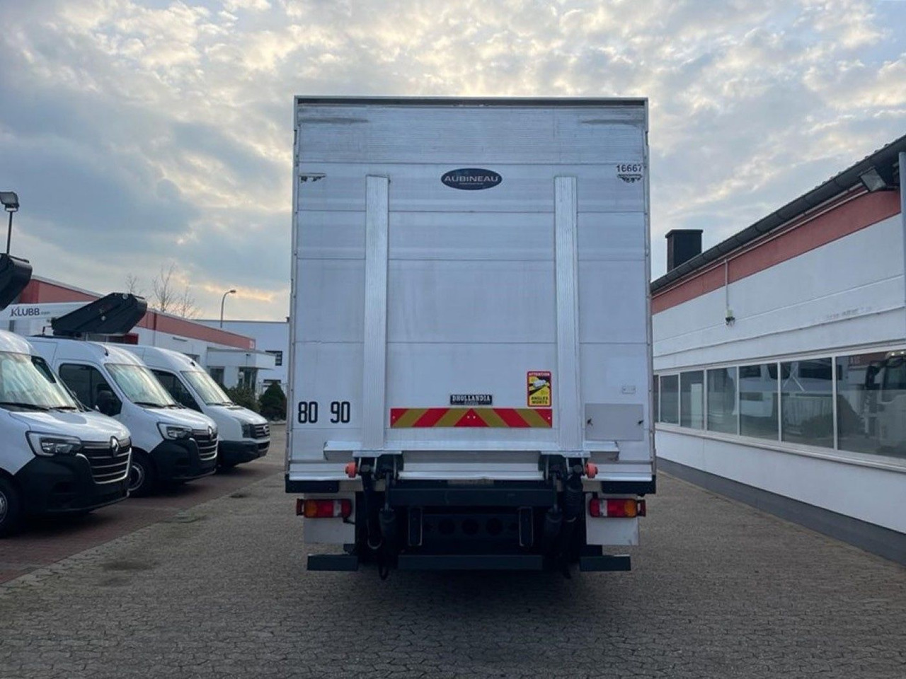 MAN TGL 10.220 Doka Tiefkühlkoffer LBW 1.5t - Chladirenské nákladné vozidlo: obrázok 5 MAN TGL 10.220 Doka Tiefkühlkoffer LBW 1.5t - Chladirenské nákladné vozidlo: obrázok 5