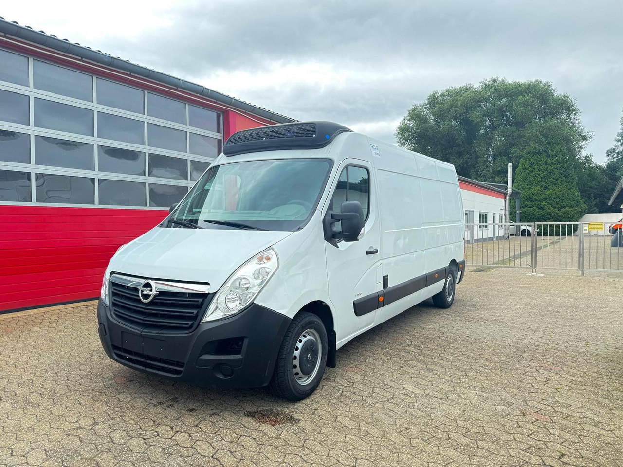Opel Movano Kühlkastenwagen Carrier Xarios 200 L3H2 - Chladiarenská dodávka: obrázok 1 Opel Movano Kühlkastenwagen Carrier Xarios 200 L3H2 - Chladiarenská dodávka: obrázok 1