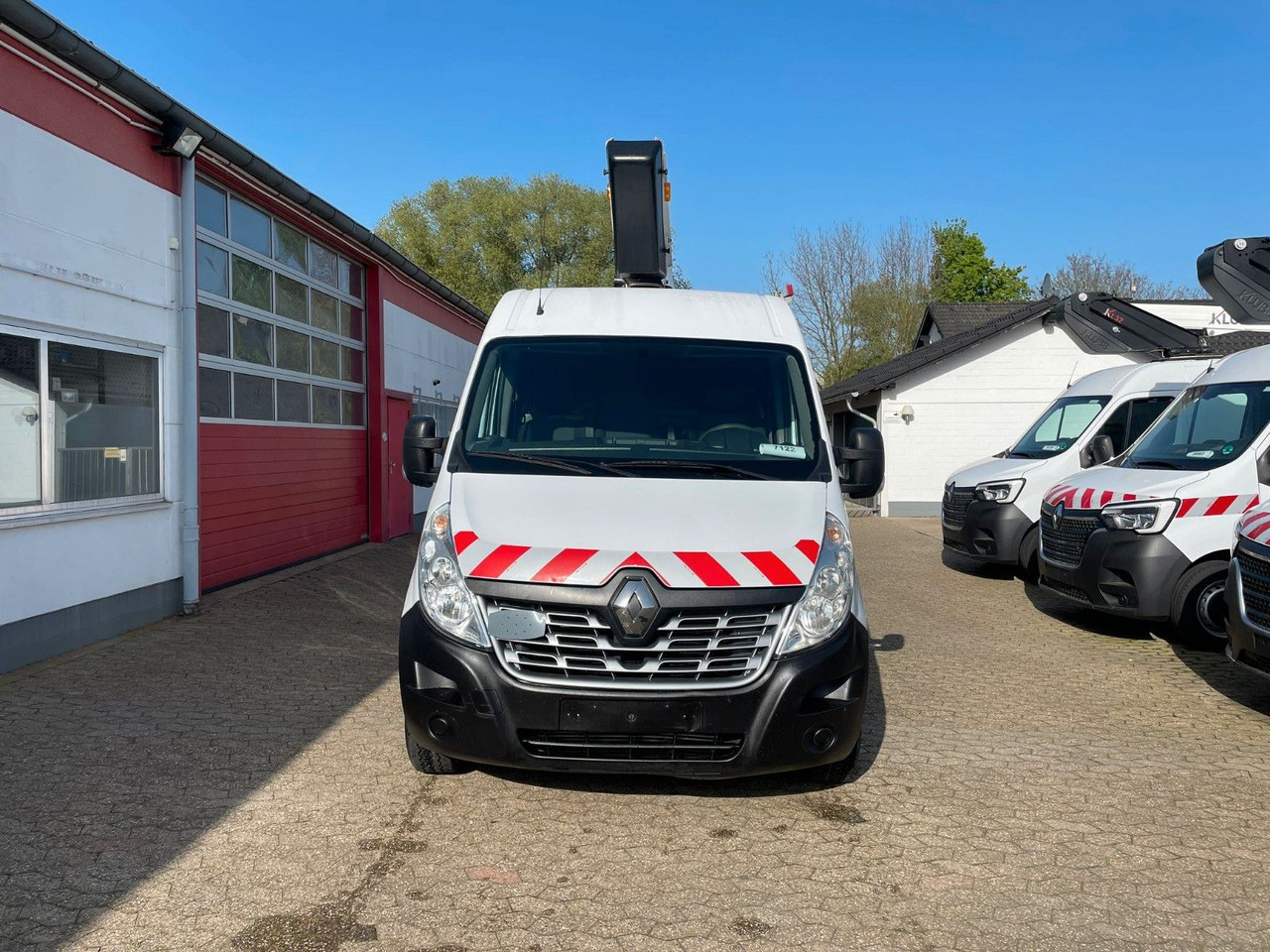 Renault Master Hubarbeitsbühne Time Versalift ETL-32-125 - Automobilová plošina: obrázok 2 Renault Master Hubarbeitsbühne Time Versalift ETL-32-125 - Automobilová plošina: obrázok 2