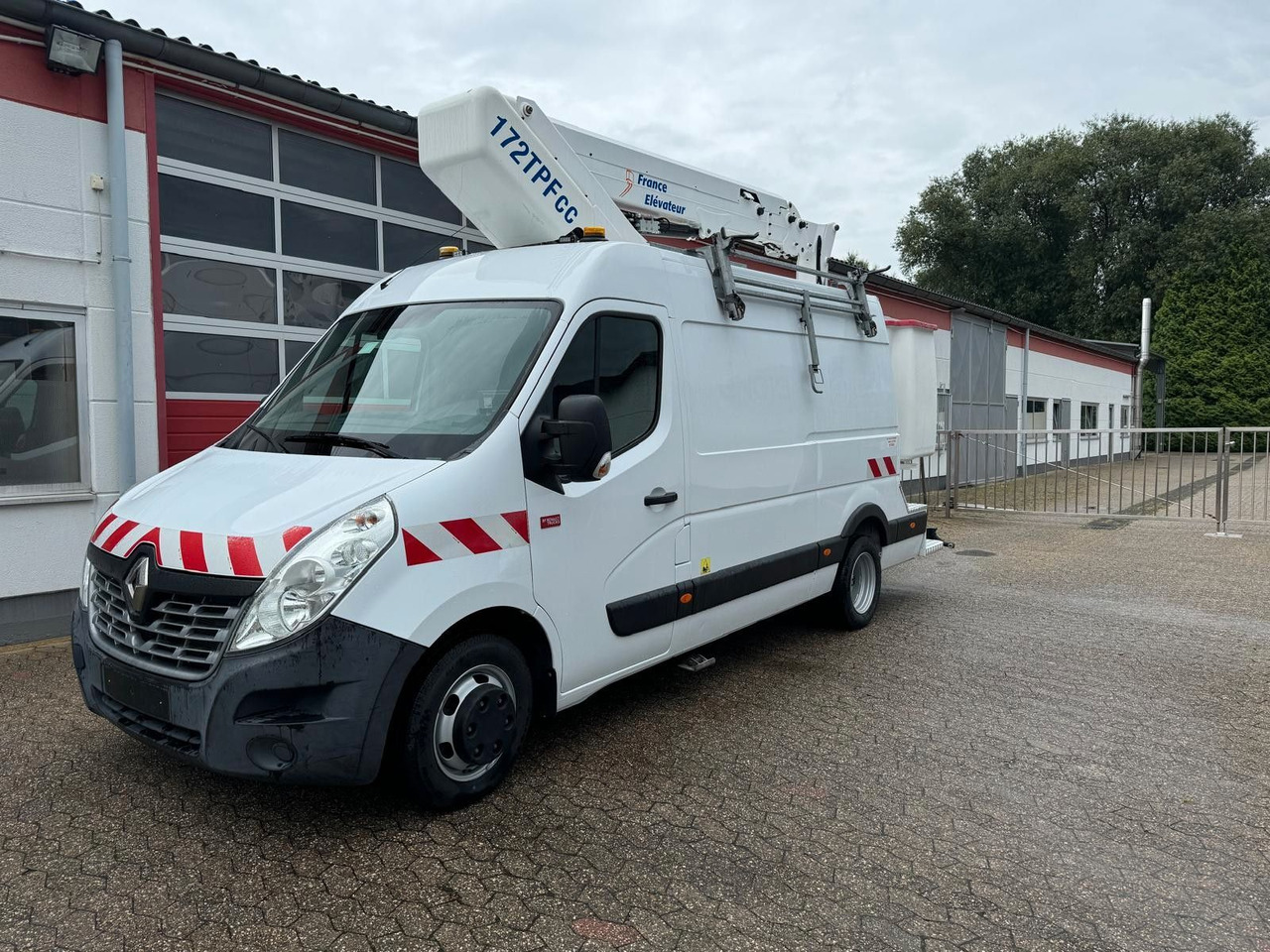 Renault Master L3H2 Steiger France Elévateur 172 TPFcc - Automobilová plošina: obrázok 1 Renault Master L3H2 Steiger France Elévateur 172 TPFcc - Automobilová plošina: obrázok 1