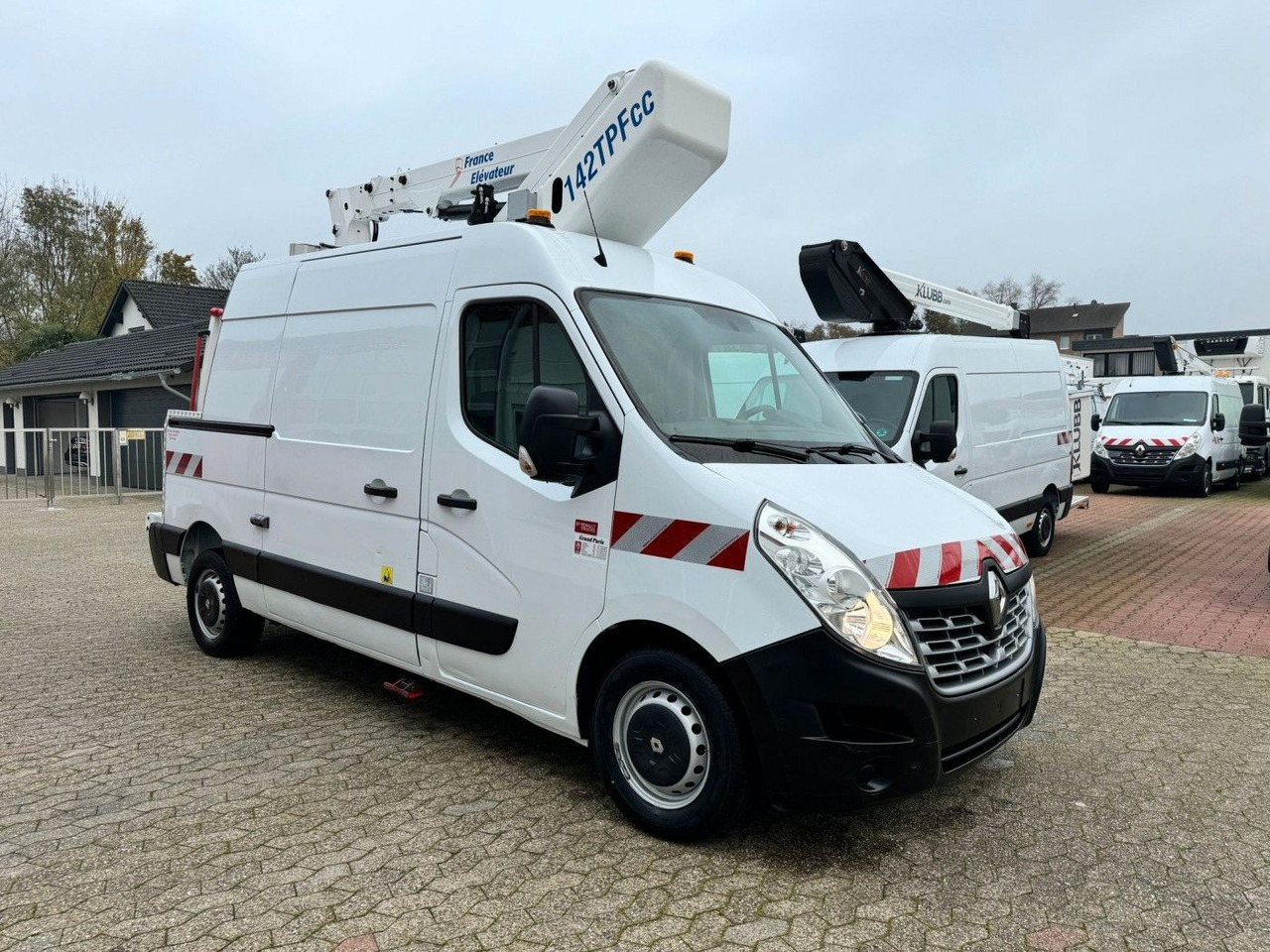 Renault Master Steiger France Elévateur 142 TPFcc - Automobilová plošina: obrázok 3 Renault Master Steiger France Elévateur 142 TPFcc - Automobilová plošina: obrázok 3