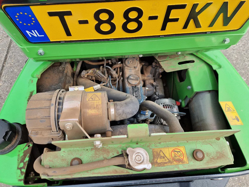 Avant M523 met 317 uur, in nieuwstaat!! - Pásový šmykom riadený nakladač: obrázok 5 Avant M523 met 317 uur, in nieuwstaat!! - Pásový šmykom riadený nakladač: obrázok 5