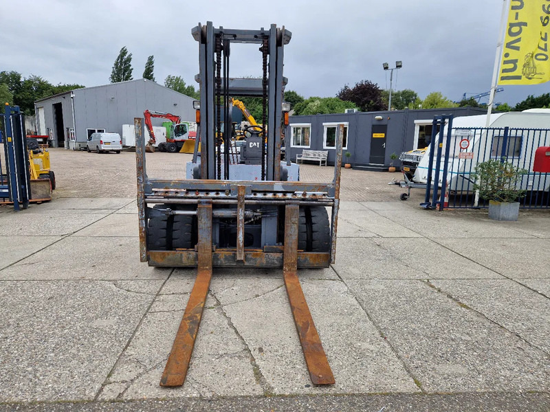 Caterpillar DP60 met geïntegreerde sideshift - Dieselový vysokozdvižný vozík: obrázok 4 Caterpillar DP60 met geïntegreerde sideshift - Dieselový vysokozdvižný vozík: obrázok 4