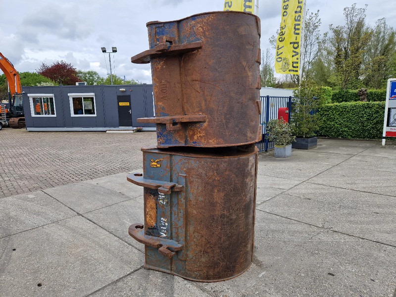 Diversen 2X dieplepel met Verachtert CW30/40 - Lyžica pre Stavebné stroje: obrázok 3 Diversen 2X dieplepel met Verachtert CW30/40 - Lyžica pre Stavebné stroje: obrázok 3