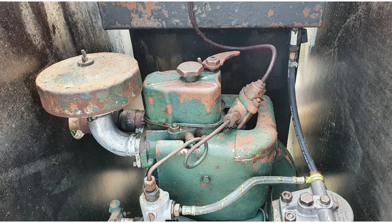 Diversen vuilwaterpomp met Petter motor - Čerpadlo na vodu: obrázok 4 Diversen vuilwaterpomp met Petter motor - Čerpadlo na vodu: obrázok 4