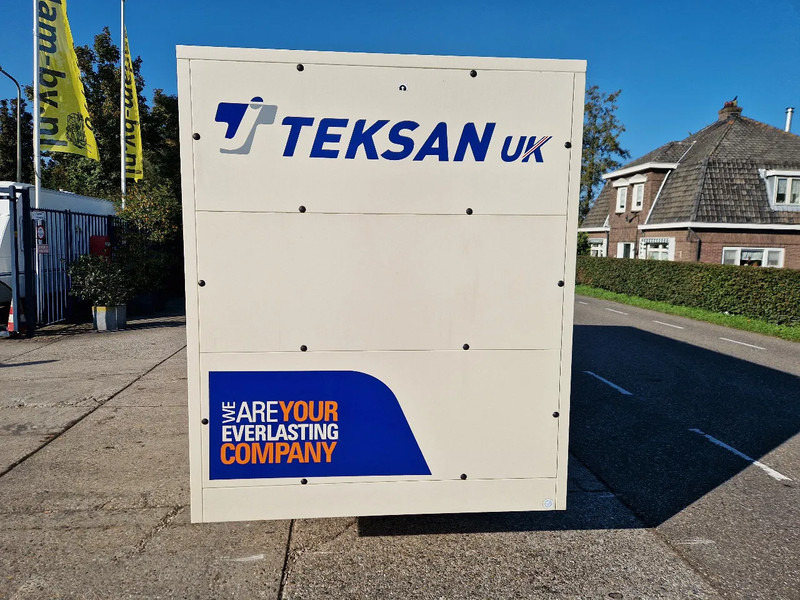 Doosan Teksan TJ440DW generator 440kVA Doosan 8-cilinder UNUSED - Elektrický generátor: obrázok 2 Doosan Teksan TJ440DW generator 440kVA Doosan 8-cilinder UNUSED - Elektrický generátor: obrázok 2