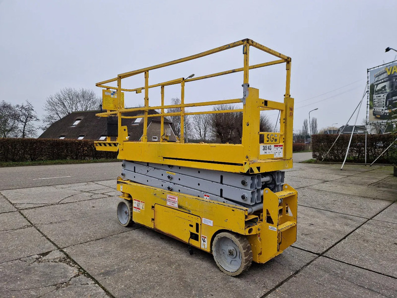 Genie GS2032 elektrisch werkhoogte 8m. met keuring - Samohybná plošiny: obrázok 4 Genie GS2032 elektrisch werkhoogte 8m. met keuring - Samohybná plošiny: obrázok 4