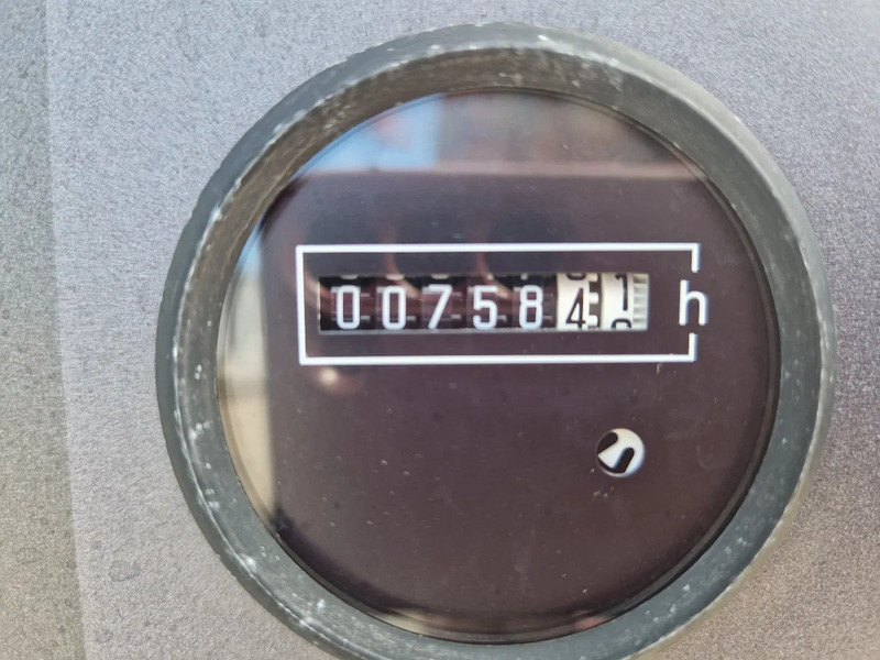 Vzduchový kompresor Kaeser M20.2 in zeer nette staat!: obrázok 9