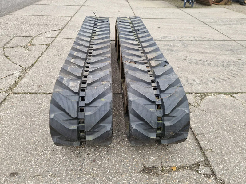 Komatsu nieuwe tracks t.b.v. PC75 tot PC88 - Pásy pre Nákladné auto: obrázok 3 Komatsu nieuwe tracks t.b.v. PC75 tot PC88 - Pásy pre Nákladné auto: obrázok 3