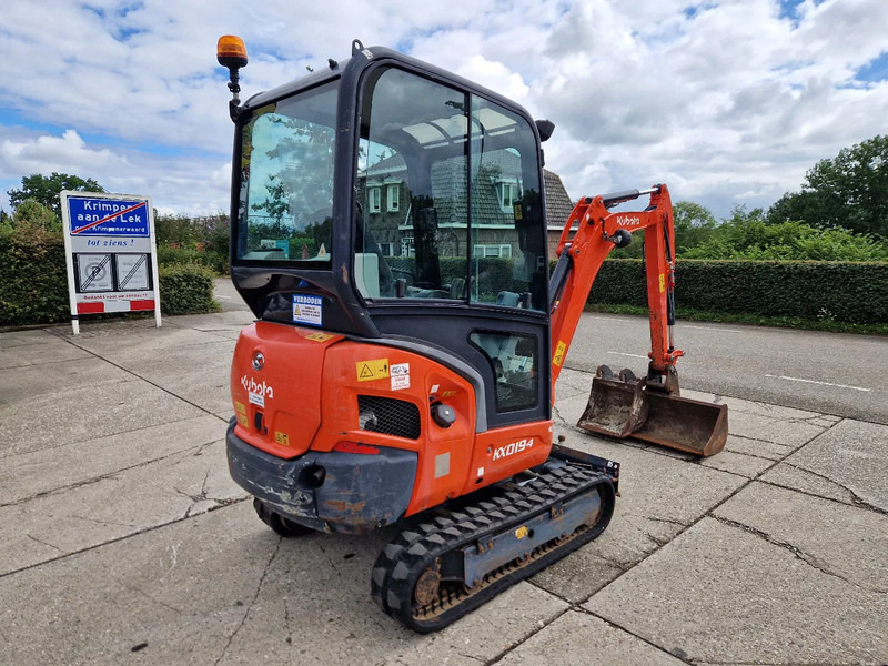 Kubota KX019-4 CW05 met 2 bakken - Mini rýpadlo: obrázok 3 Kubota KX019-4 CW05 met 2 bakken - Mini rýpadlo: obrázok 3
