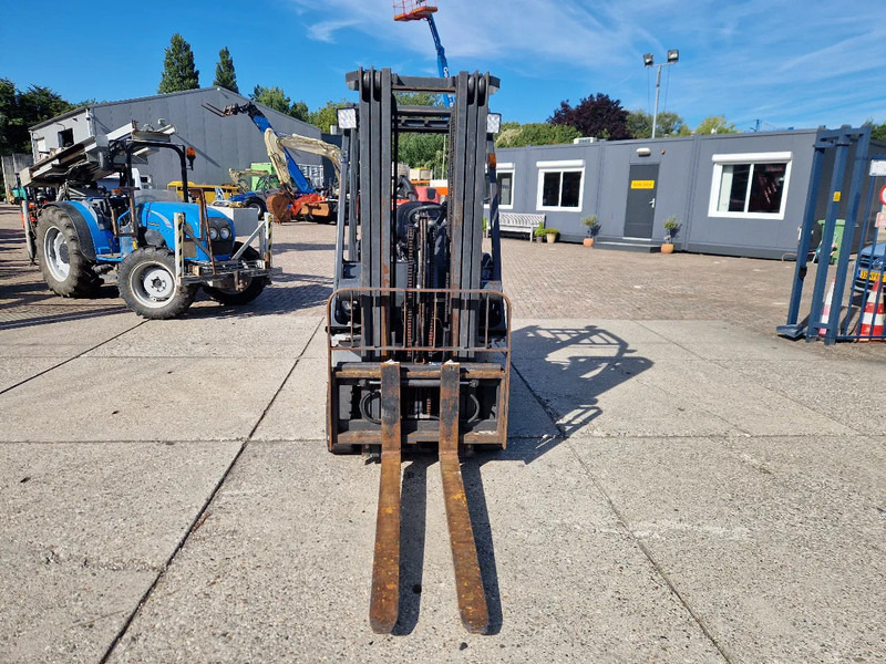 Nissan 1800 kg. LPG met keuring - Plynový vysokozdvižný vozík: obrázok 5 Nissan 1800 kg. LPG met keuring - Plynový vysokozdvižný vozík: obrázok 5