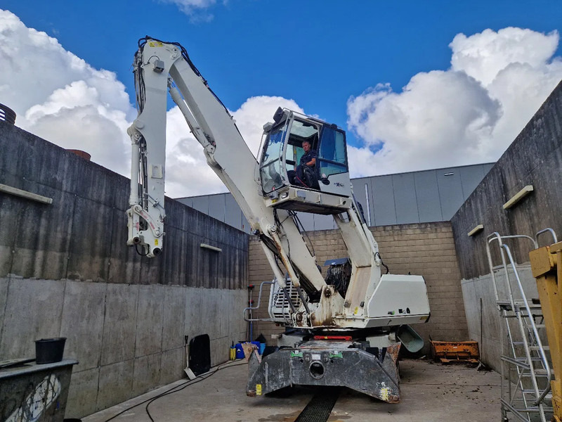 Sennebogen 821 overslagkraan - Překládkové rýpadlo: obrázok 1 Sennebogen 821 overslagkraan - Překládkové rýpadlo: obrázok 1