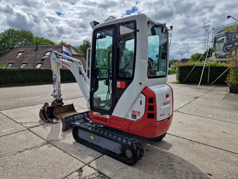 Takeuchi TB216 met 2089 uur - Mini rýpadlo: obrázok 3 Takeuchi TB216 met 2089 uur - Mini rýpadlo: obrázok 3