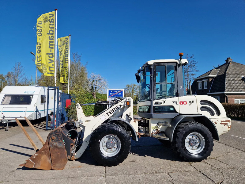 Terex TL80 palletvorken en 4in1-bak - Kolesový nakladač: obrázok 1 Terex TL80 palletvorken en 4in1-bak - Kolesový nakladač: obrázok 1