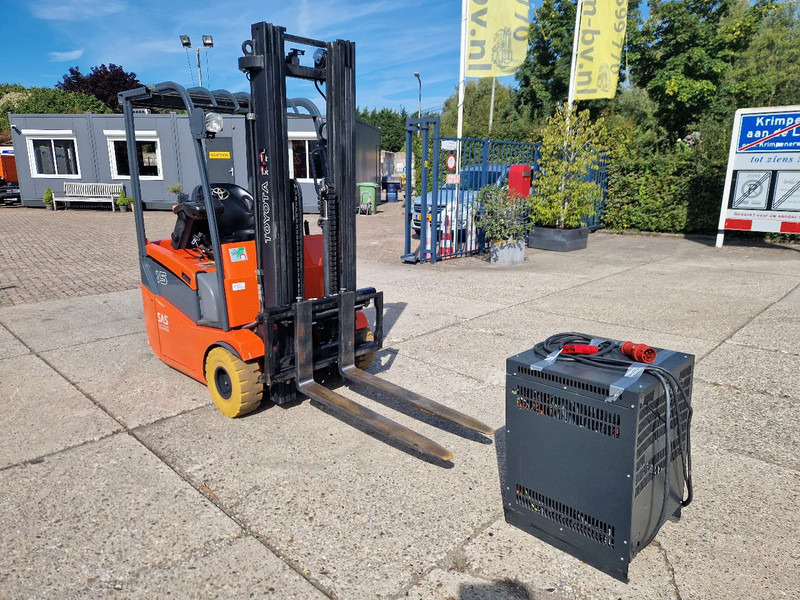 Toyota 1500 kg. elektrisch hefhoogte 5.00m. - Elektrický vysokozdvižný vozík: obrázok 3 Toyota 1500 kg. elektrisch hefhoogte 5.00m. - Elektrický vysokozdvižný vozík: obrázok 3