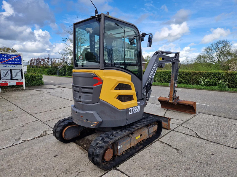 Volvo ECR25D met 2562 uur - Mini rýpadlo: obrázok 4 Volvo ECR25D met 2562 uur - Mini rýpadlo: obrázok 4