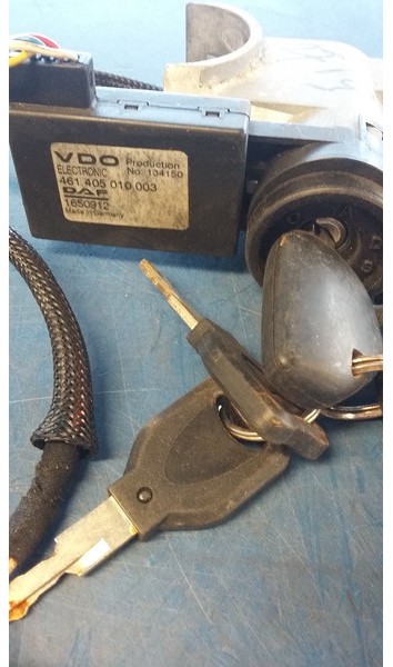 DAF Stuurdoos 1364166 Stuurslot DAF 1650912 - Riadiaca jednotka: obrázok 3 DAF Stuurdoos 1364166 Stuurslot DAF 1650912 - Riadiaca jednotka: obrázok 3