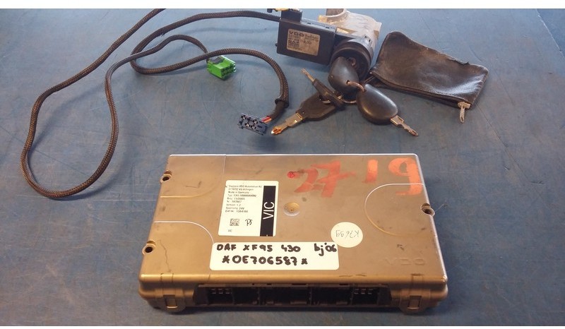 DAF Stuurdoos 1364166 Stuurslot DAF 1650912 - Riadiaca jednotka: obrázok 1 DAF Stuurdoos 1364166 Stuurslot DAF 1650912 - Riadiaca jednotka: obrázok 1