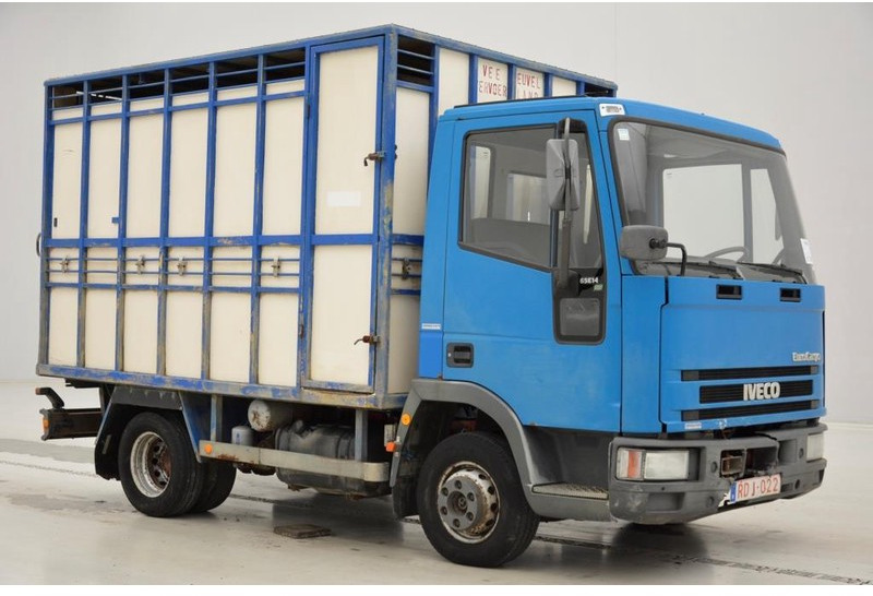 Iveco 65E14 - Přepravník zvířat: obrázok 3 Iveco 65E14 - Přepravník zvířat: obrázok 3
