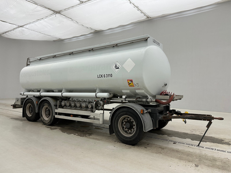 Magyar Alu tank 22000 L - Cisternový príves: obrázok 3 Magyar Alu tank 22000 L - Cisternový príves: obrázok 3
