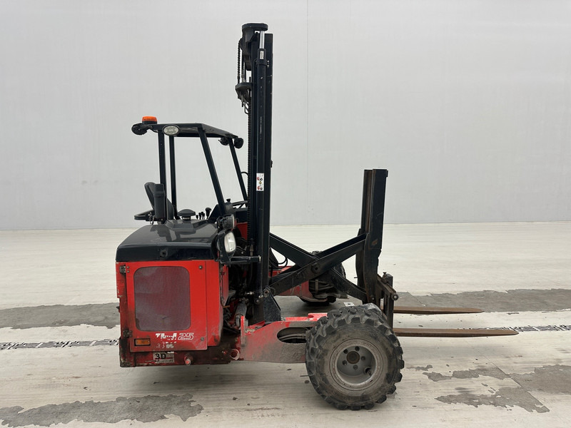 Manitou TMM25 4W - Závesný vysokozdvižný vozík: obrázok 4 Manitou TMM25 4W - Závesný vysokozdvižný vozík: obrázok 4