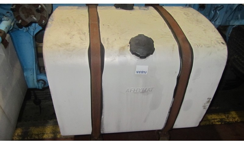 Mercedes-Benz A9424701301 A9424701301 - Palivová nádrž: obrázok 1 Mercedes-Benz A9424701301 A9424701301 - Palivová nádrž: obrázok 1