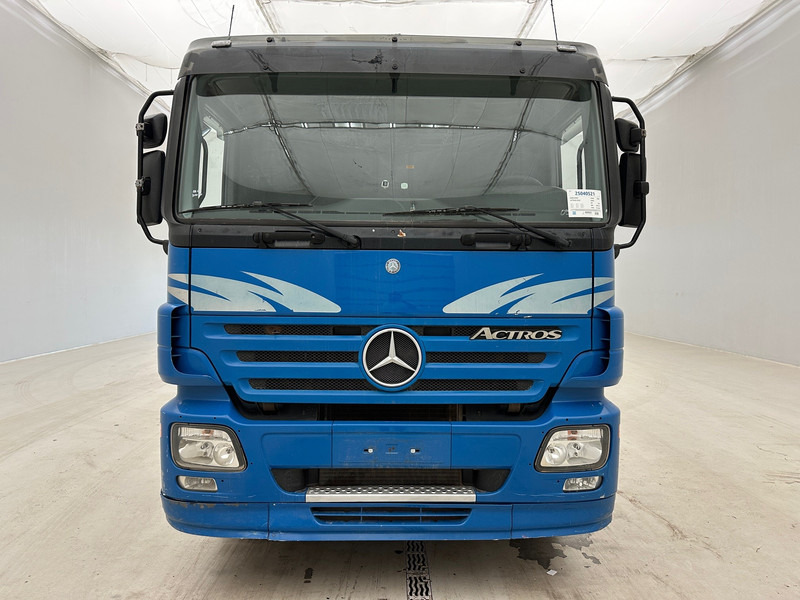 Mercedes-Benz Actros 2532 - 6x2 - Cisternové vozidlo: obrázok 2 Mercedes-Benz Actros 2532 - 6x2 - Cisternové vozidlo: obrázok 2