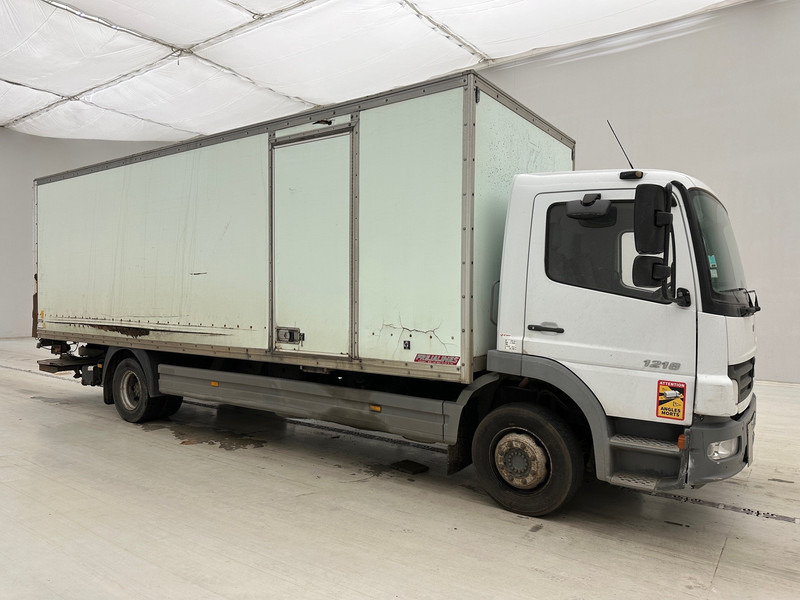 Mercedes-Benz Atego 1218 - Skříňový nákladní auto: obrázok 3 Mercedes-Benz Atego 1218 - Skříňový nákladní auto: obrázok 3