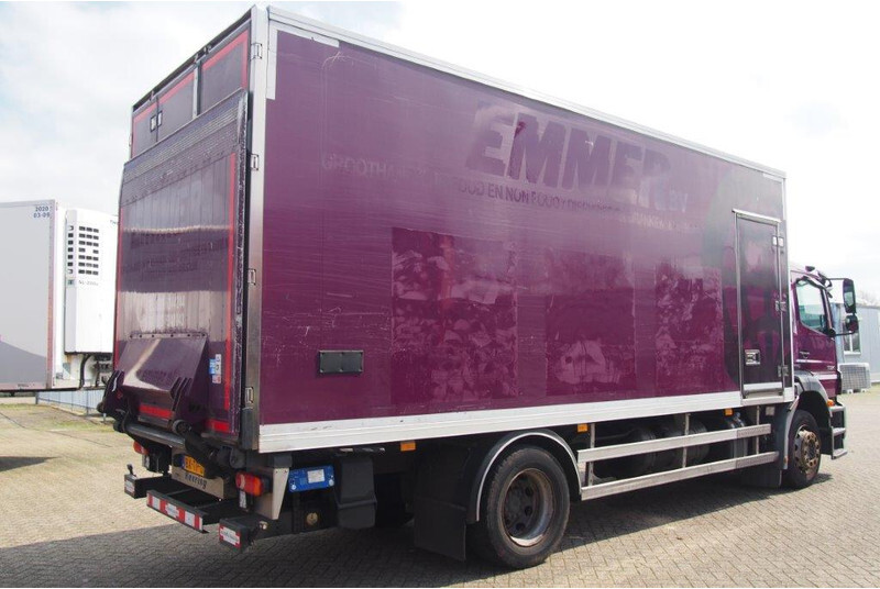 Mercedes-Benz Axor 1824 - Chladirenské nákladné vozidlo: obrázok 4 Mercedes-Benz Axor 1824 - Chladirenské nákladné vozidlo: obrázok 4