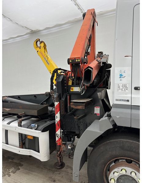 Mercedes-Benz Axor 1824 - Hákový nosič kontajnerov, Auto s hydraulickou rukou: obrázok 4 Mercedes-Benz Axor 1824 - Hákový nosič kontajnerov, Auto s hydraulickou rukou: obrázok 4