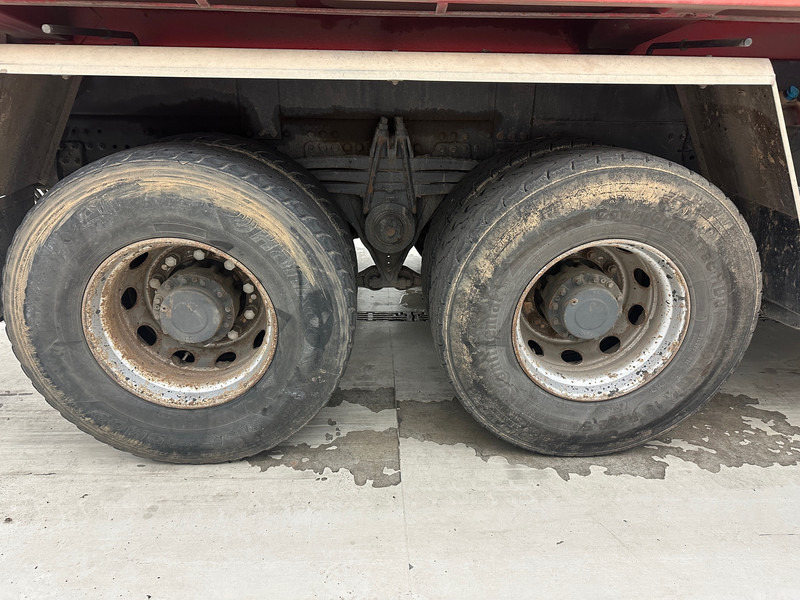 Sklápač Renault Kerax 410 DXi - 8x4: obrázok 12 Sklápač Renault Kerax 410 DXi - 8x4: obrázok 12