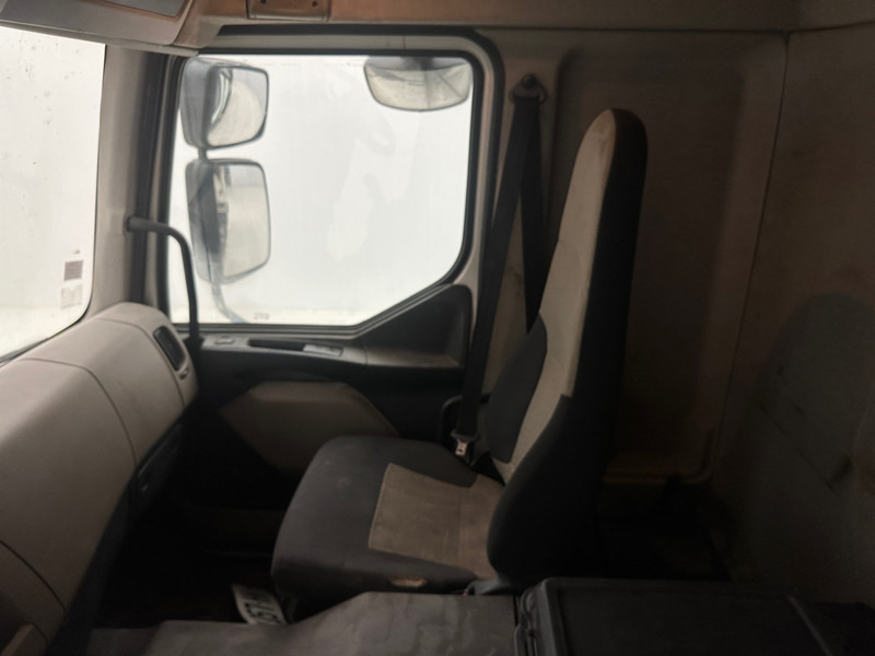 Sklápač Renault Kerax 450 - 8x4: obrázok 10