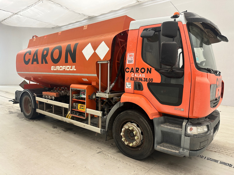 Renault Midlum 300 DXi - Cisternové vozidlo: obrázok 3 Renault Midlum 300 DXi - Cisternové vozidlo: obrázok 3