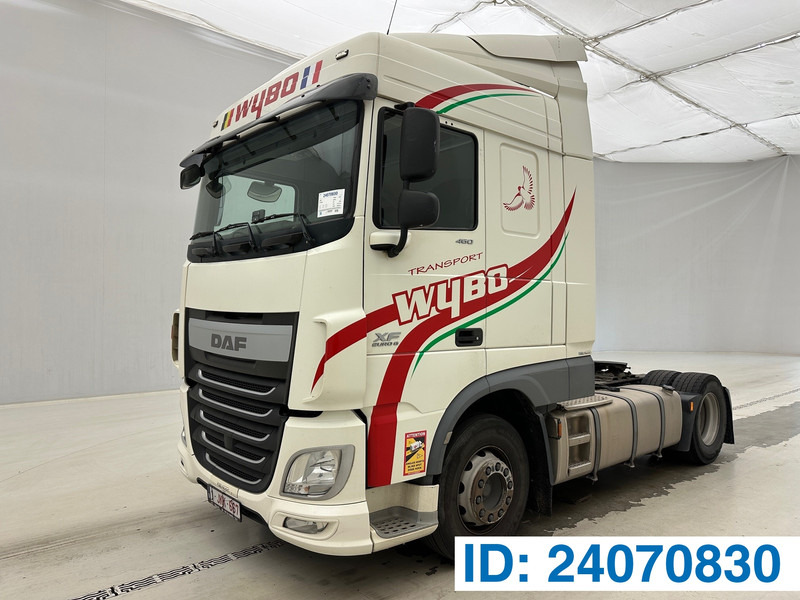 DAF XF 460 Space Cab - Ťahač: obrázok 1 DAF XF 460 Space Cab - Ťahač: obrázok 1