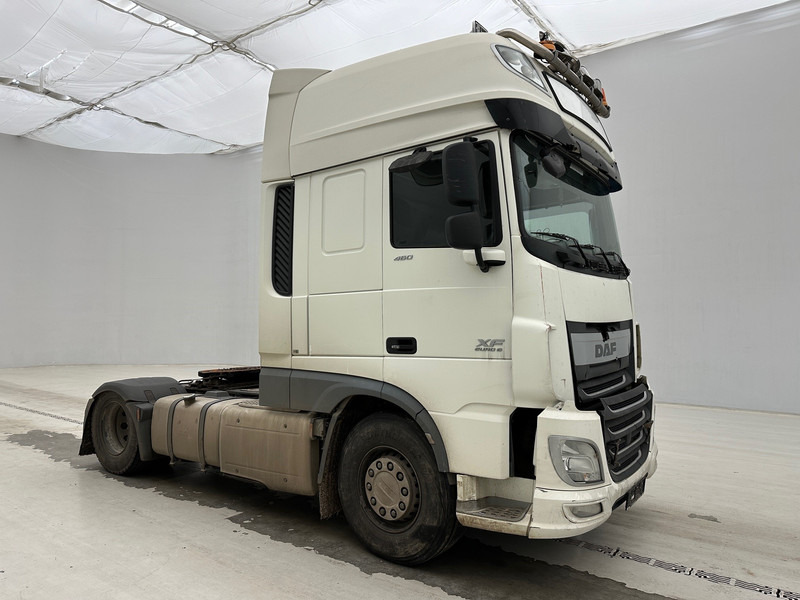 DAF XF 460 Super Space Cab - Ťahač: obrázok 3 DAF XF 460 Super Space Cab - Ťahač: obrázok 3