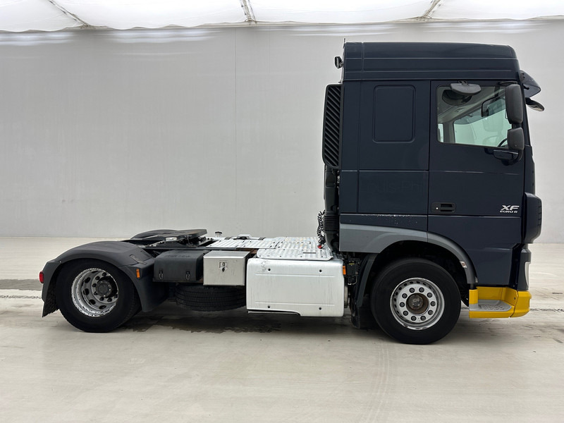 DAF XF106.510 Space Cab* - Ťahač: obrázok 4 DAF XF106.510 Space Cab* - Ťahač: obrázok 4