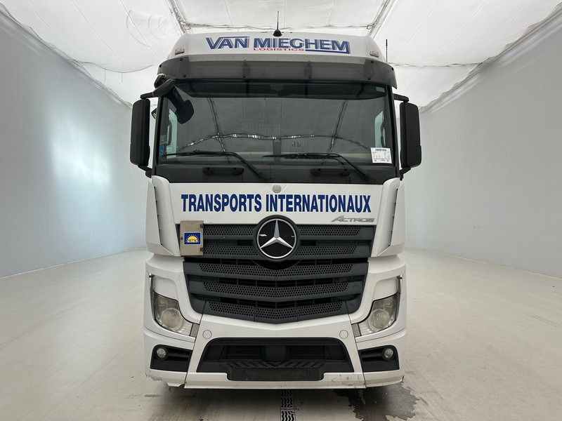 Mercedes-Benz Actros 1842* - Ťahač: obrázok 2 Mercedes-Benz Actros 1842* - Ťahač: obrázok 2