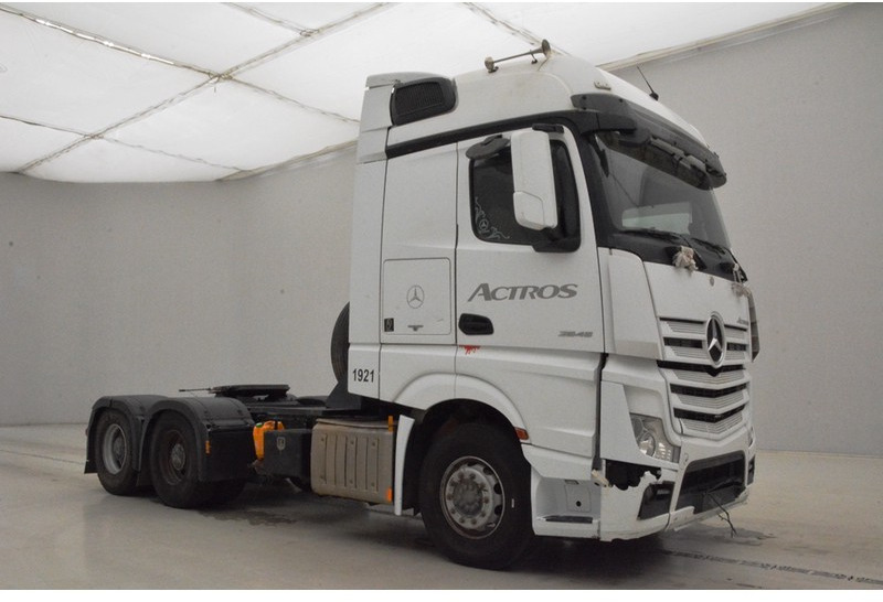 Mercedes-Benz Actros 2645 - 6x4 "NON-EU"* - Ťahač: obrázok 3 Mercedes-Benz Actros 2645 - 6x4 "NON-EU"* - Ťahač: obrázok 3