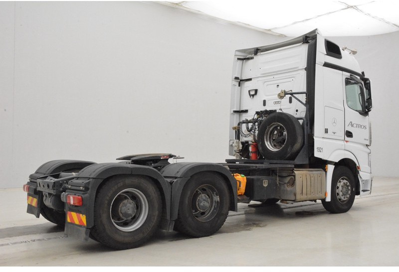 Mercedes-Benz Actros 2645 - 6x4 "NON-EU"* - Ťahač: obrázok 5 Mercedes-Benz Actros 2645 - 6x4 "NON-EU"* - Ťahač: obrázok 5