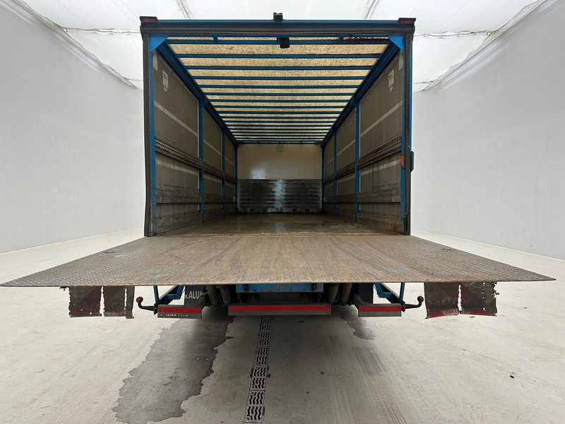 Volvo FE 320 - Plachtové nákladné vozidlo: obrázok 5 Volvo FE 320 - Plachtové nákladné vozidlo: obrázok 5