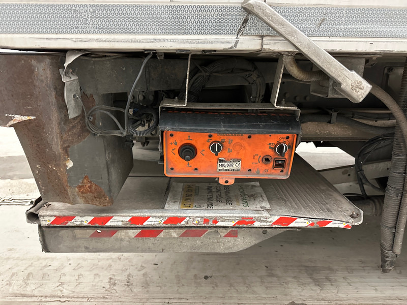 Volvo FL 250 - Chladirenské nákladné vozidlo: obrázok 4 Volvo FL 250 - Chladirenské nákladné vozidlo: obrázok 4