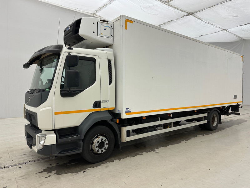 Volvo FL 250 - Chladirenské nákladné vozidlo: obrázok 1 Volvo FL 250 - Chladirenské nákladné vozidlo: obrázok 1