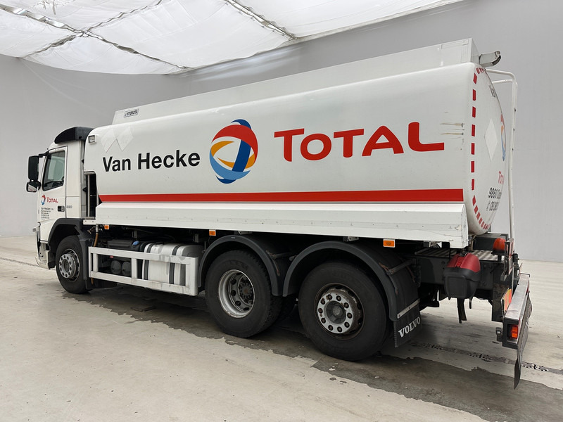 Cisternové vozidlo na prepravu palivo Volvo FM 300 - 6x2: obrázok 7 Cisternové vozidlo na prepravu palivo Volvo FM 300 - 6x2: obrázok 7