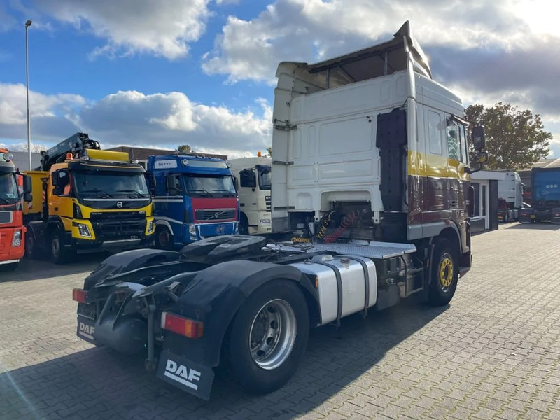 DAF XF 105.410 Spacecab Euro 5 - Ťahač: obrázok 4 DAF XF 105.410 Spacecab Euro 5 - Ťahač: obrázok 4