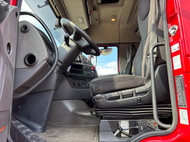 DAF XF 510 Spacecab Retarder Euro 6 - Ťahač: obrázok 5 DAF XF 510 Spacecab Retarder Euro 6 - Ťahač: obrázok 5